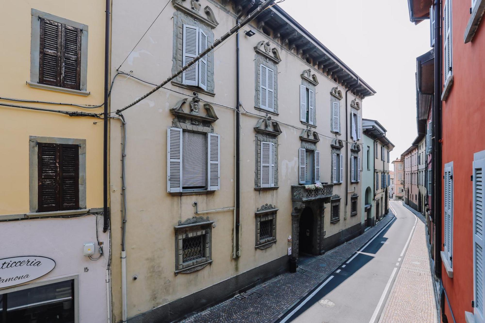 Flat Mazzini 6 Daire Alzano Lombardo Dış mekan fotoğraf