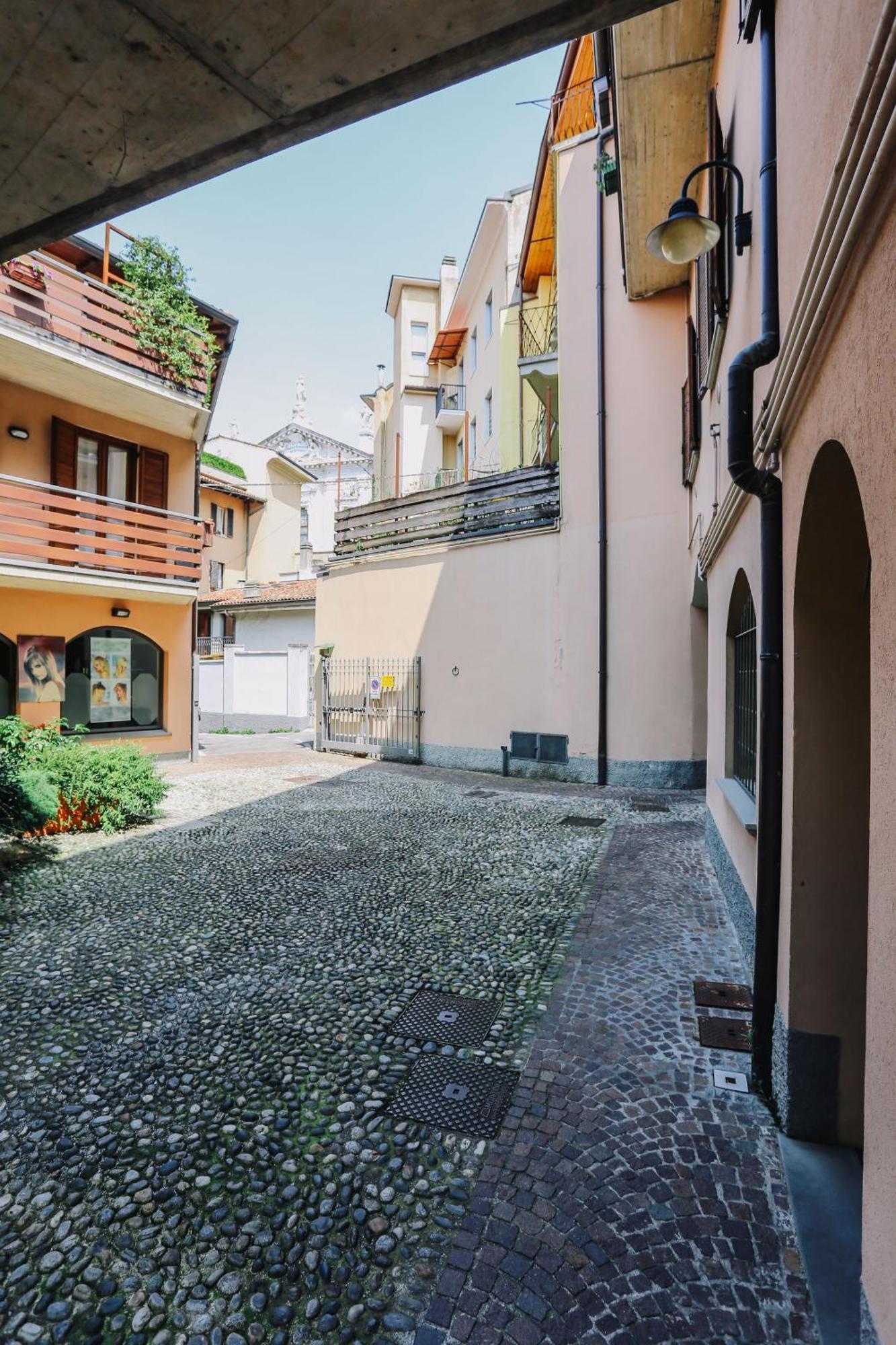 Flat Mazzini 6 Daire Alzano Lombardo Dış mekan fotoğraf